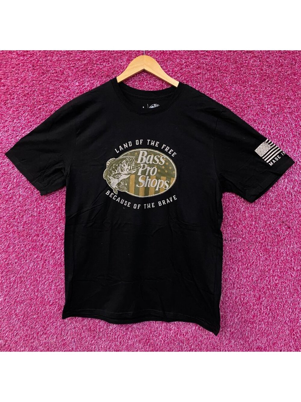 Bass Pro Shops USA Land Of The Free Graphic T-Shirt Large